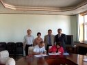 Подписание международного договора с Первым историческим архивом Китая по изданию факсимильных документов в рамках проекта «Сборник архивных документов по казахско-китайским отношениям периода Цинской династии». – Пекин, 22 сентября 2005 г.